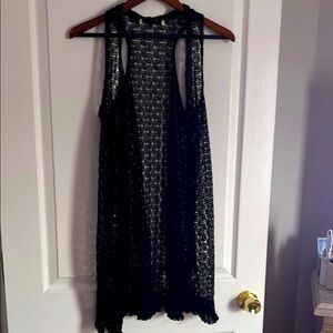 EUC- Universal Thread Black Geometric Lace Swim Coverup